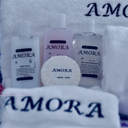 Amora